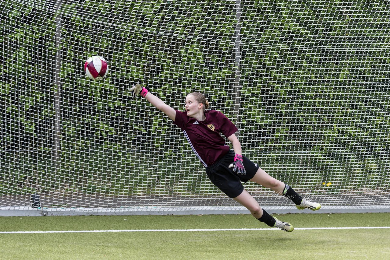 Bild 129 - wBJ SC Condor - VfL Pinneberg : Ergebnis: 3:2
